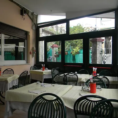 Πανσιόν Vecchie Mura Varazze