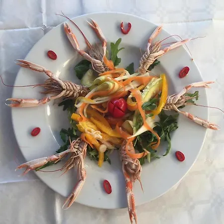 Πανσιόν Vecchie Mura 3*