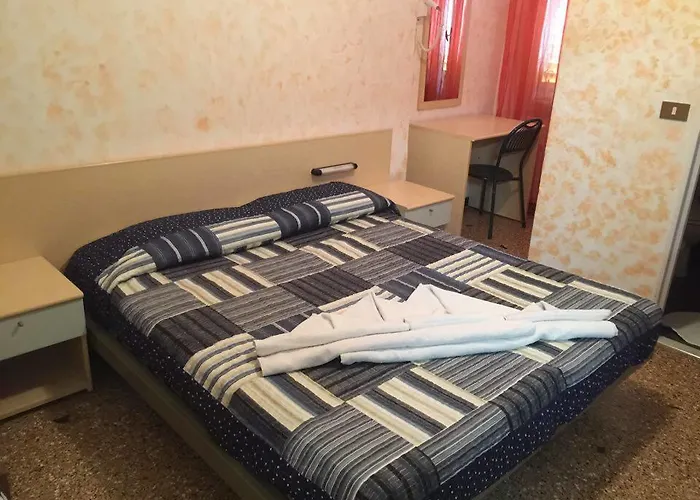 Pensjonat Vecchie Mura Varazze